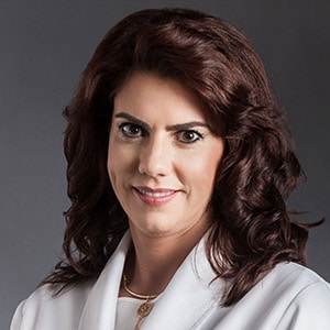 Dra. Karla Bachega